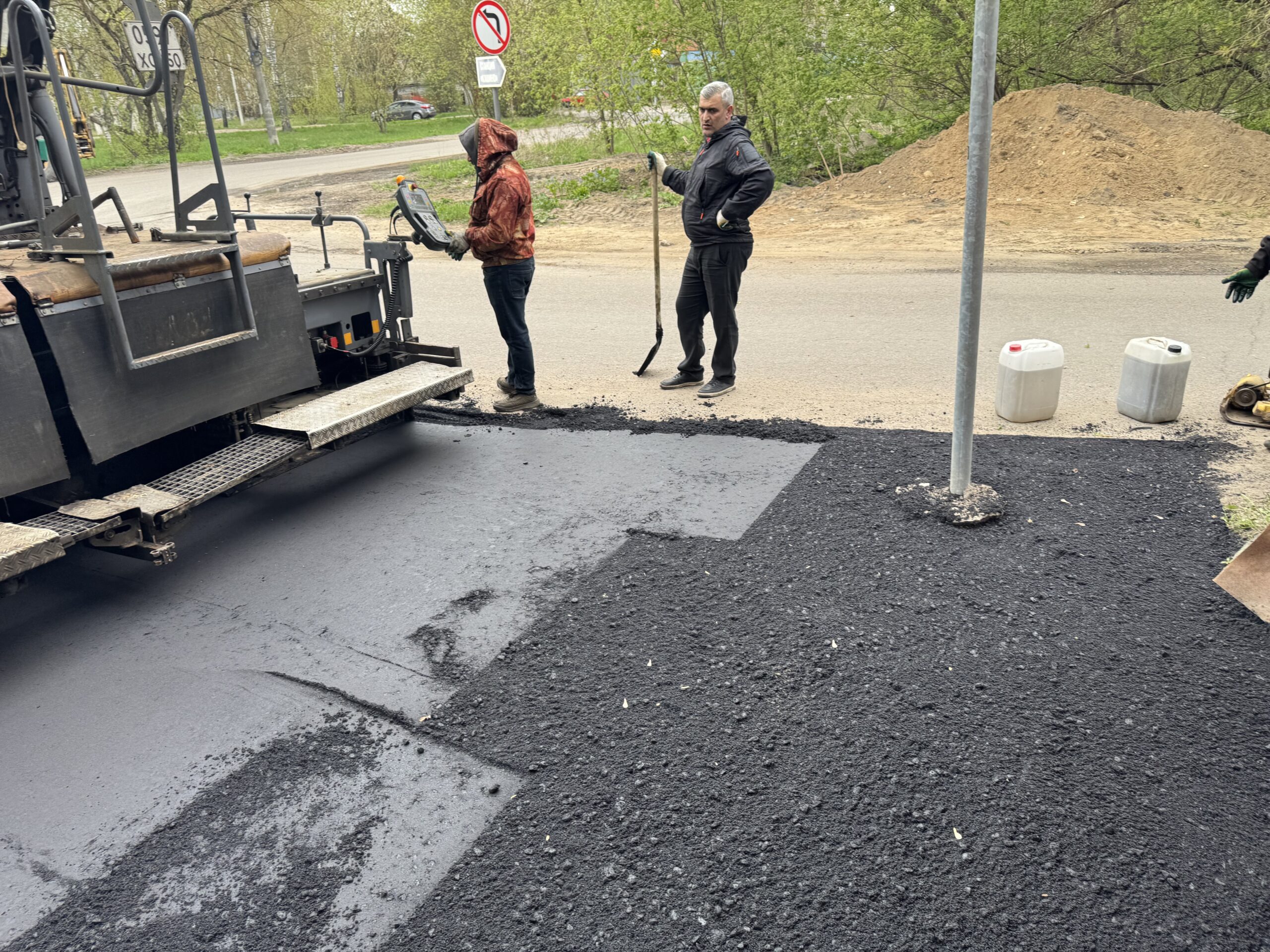 Укладка асфальта на объекте в Старой Купавне